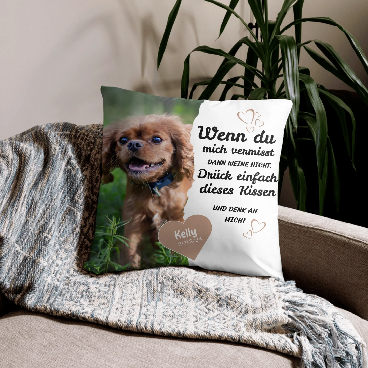 05_basic_pillow_lifestyle_22x22_base